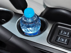 英菲尼迪ESQ 2014款 1.6L 率臻版