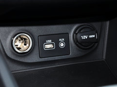 现代ix25 2015款 2.0L 自动 四驱尊贵型 GLX 5座