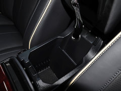 XC Classic 2014款 2.5T 自动 T5 行政版 7座