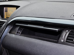 奔腾X80 2015款 1.8T 自动 运动型 5座