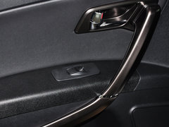 奔腾X80 2015款 1.8T 自动 豪华型 5座