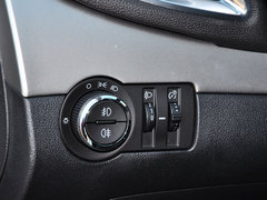 昂科拉 2015款 1.4T 自动 两驱都市精英型 5座