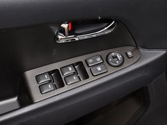 智跑 2015款 2.0L 自动 两驱版Premium 5座