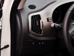 智跑 2015款 2.0L 自动 两驱版Premium 5座