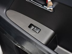 智跑 2015款 2.0L 自动 两驱版Premium 5座