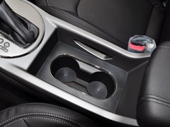 智跑 2015款 2.0L 自动 两驱版Premium 5座