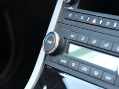 吉奥GX6 2015款 2.4L 手动 两驱精英版 5座