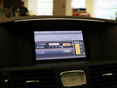 英菲尼迪Q70 2015款 Q70S 基本型