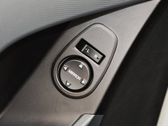 现代ix25 2015款 1.6L 手动 两驱时尚型 GS 5座