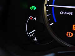雷克萨斯NX 2015款 300h 锋尚版 前驱 5座