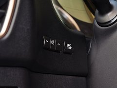雷克萨斯NX 2015款 300h 锋尚版 前驱 5座