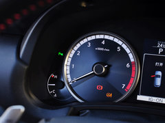 雷克萨斯NX 2015款 200t F SPORT 全驱 5座