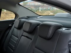风朗 2015款 2.0L CVT 时尚版