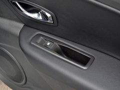 风朗 2015款 2.0L CVT 时尚版