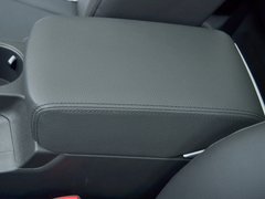 东风风神AX7 2015款 2.0L 手动 智逸型 5座