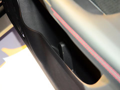 比亚迪S7 2015款 2.0T 自动 旗舰版 7座