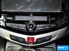 比亚迪S7 2015款 2.0T 自动 旗舰版 7座