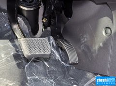 比亚迪S7 2015款 2.0T 自动 旗舰版 7座