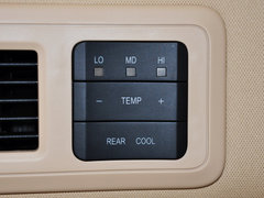 阁瑞斯 2014款 2.4L 手动 旗舰型长轴四门4RB2