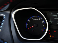 吉利GX7 2015款 运动版 2.0L 自动 尊贵型 5座