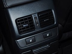 傲虎 2015款 2.5i 豪华导航版 5座