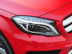 奔驰GLA(进口) 2015款 260 4MATIC 5座