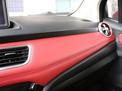 哈弗 H1 2015款 1.5L 手动 豪华型 5座