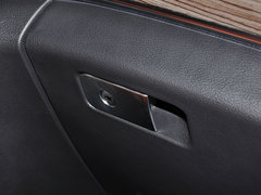 哈弗H9 2015款 2.0T 自动 豪华型 7座