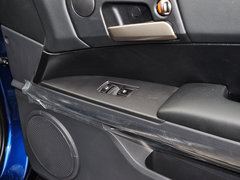 爱腾 2014款 2.0T 自动 两驱 精英柴油版 5座