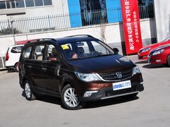 宝骏730 2014款 1.5L 手动 豪华导航ESP版 7座