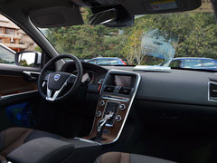 沃尔沃XC60 2015款 2.5T T6 AWD智越版