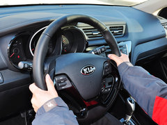 起亚K2 2015款 三厢 1.6L AT Premium
