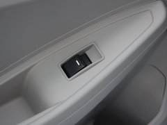 远景 2015款 1.3T 手动 尊贵型