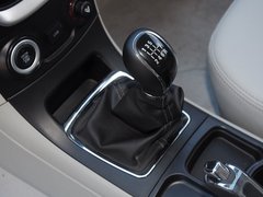 远景 2015款 1.3T 手动 尊贵型