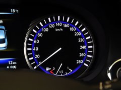 英菲尼迪Q50L 2015款 2.0T 悦享版