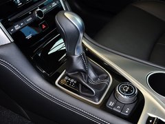 英菲尼迪Q50L 2015款 2.0T 悦享版