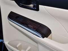 凯美瑞 2015款 2.5HG CVT 豪华导航版