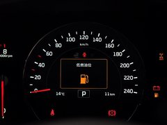 索兰托 2015款 索兰托L 2.4L GDI 汽油4WD精英版 5座 国V