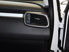 索兰托 2015款 索兰托L 2.4L GDI 汽油4WD精英版 5座 国V
