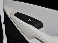 索兰托 2015款 索兰托L 2.4L GDI 汽油4WD精英版 5座 国V