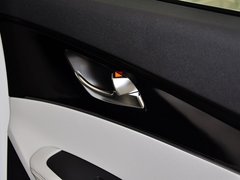 索兰托 2015款 索兰托L 2.4L GDI 汽油4WD精英版 5座 国V
