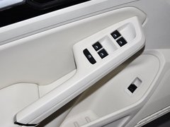 凌渡 2015款 330TSI DSG 豪华版