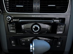 奥迪Q5 2015款 40 TFSI 进取型 5座