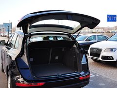奥迪Q5 2015款 40 TFSI 进取型 5座