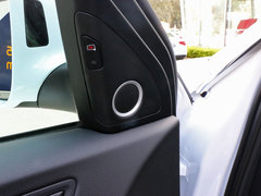 奥迪Q5 2015款 40 TFSI 舒适型 5座