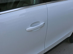奥迪Q5 2015款 40 TFSI 舒适型 5座