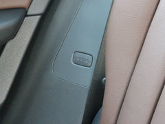 奥迪Q5 2015款 40 TFSI 舒适型 5座