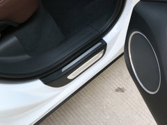 奥迪Q5 2015款 40 TFSI 舒适型 5座