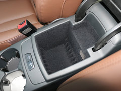 奥迪Q5 2015款 40 TFSI 舒适型 5座