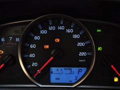 RAV4荣放 2015款 2.0L CVT 两驱都市版 5座